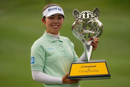 プレーオフを制し逆転優勝した山下美夢有(AP)
