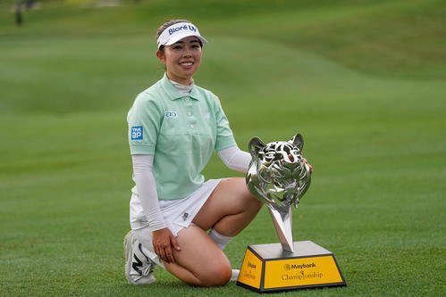 プレーオフを制し逆転優勝した山下美夢有(AP)