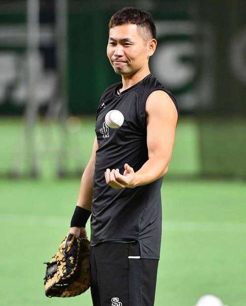 ソフトバンク中村晃(2025年10月撮影)