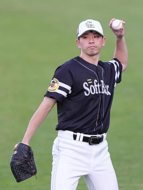 ソフトバンク大関友久(2025年10月28日撮影)