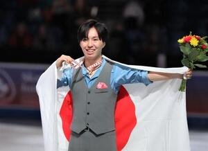 GPシリーズ第3戦スケートカナダ　男子で銅メダルを獲得した三浦(撮影･藤塚大輔)