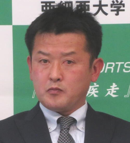 亜大時代の佐藤信之氏(2021年4月撮影)