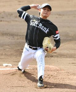 ライブBPに登板したソフトバンク徐(撮影･岩下翔太)