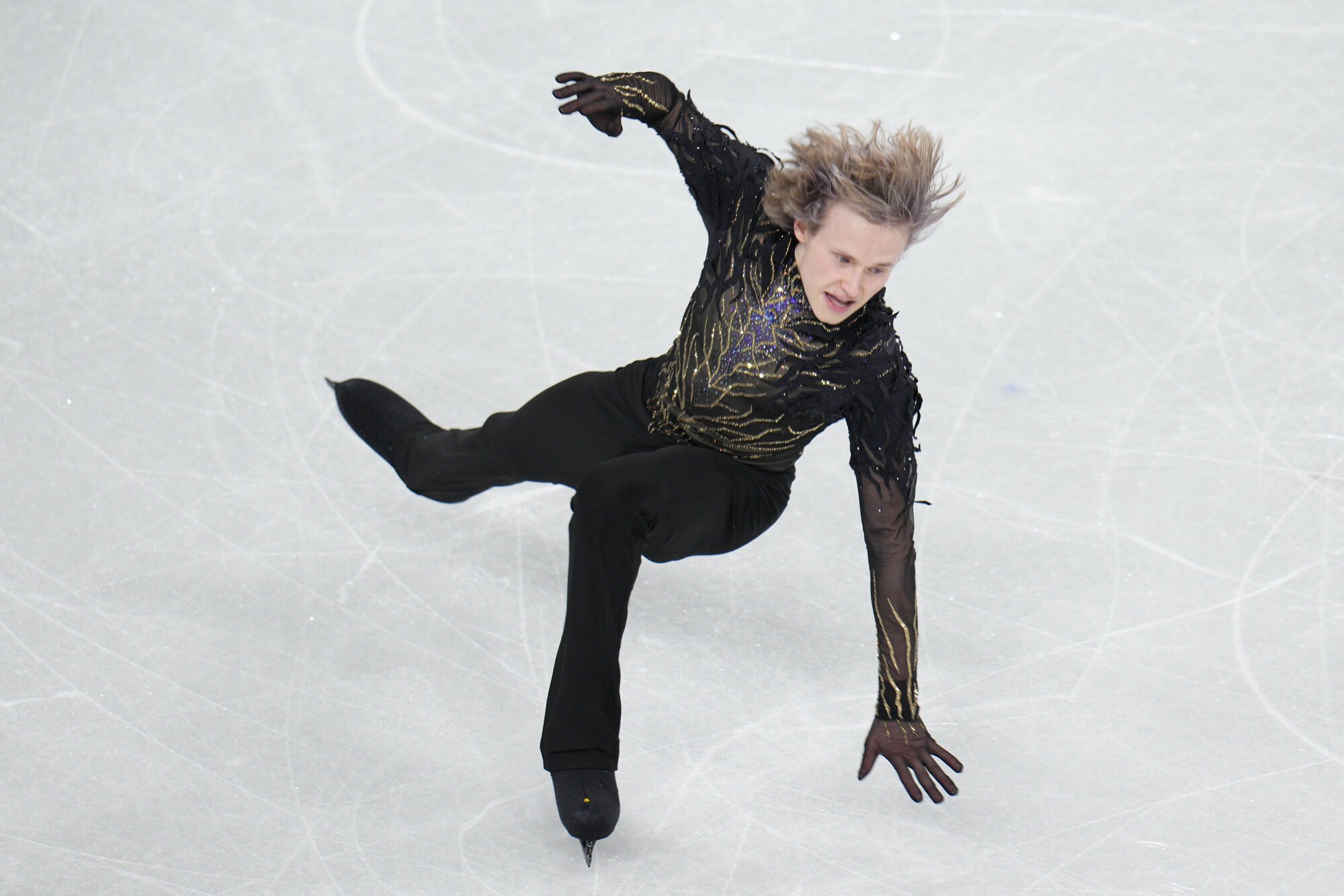 男子フリーで演技する8位に終わった米国のイリア･マリニン＝竹花徹朗撮影