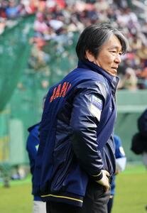 侍ジャパンの練習に姿を見せる松井氏(撮影･垰建太)