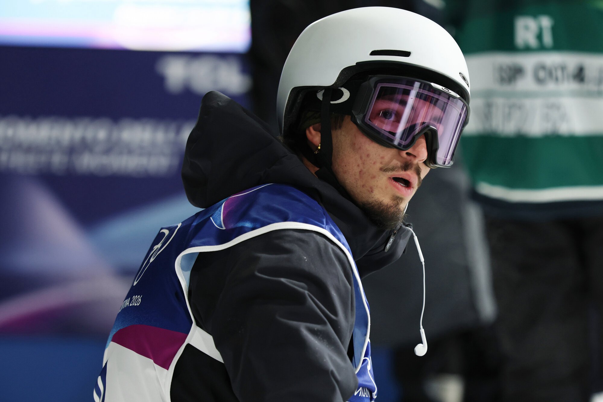 スノーボード男子ハーフパイプ、予選の演技を終えたアウグスチニョ･テイシェイラ=関田航撮影