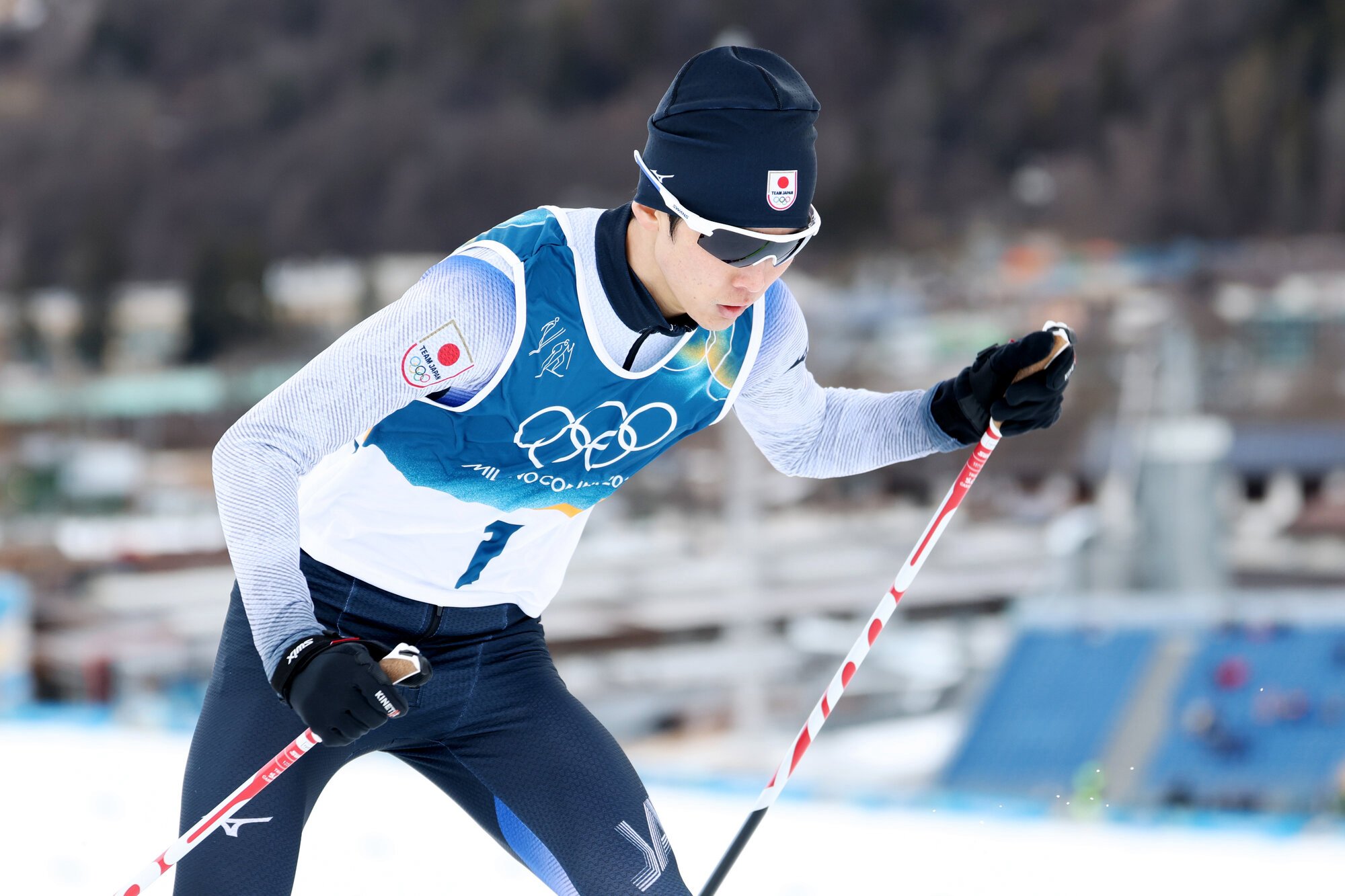 ノルディック複合男子個人ラージヒル、後半の距離で滑走する山本涼太①=小林一茂撮影