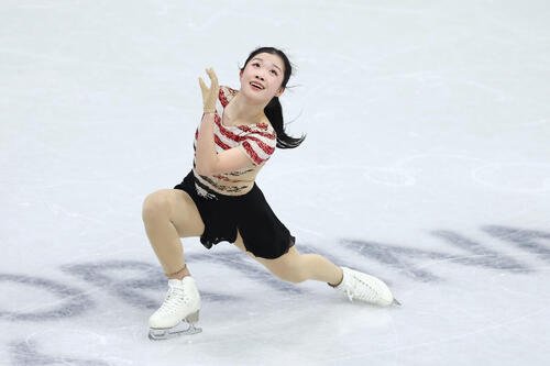 女子SPで演技する中井(撮影･前田充)