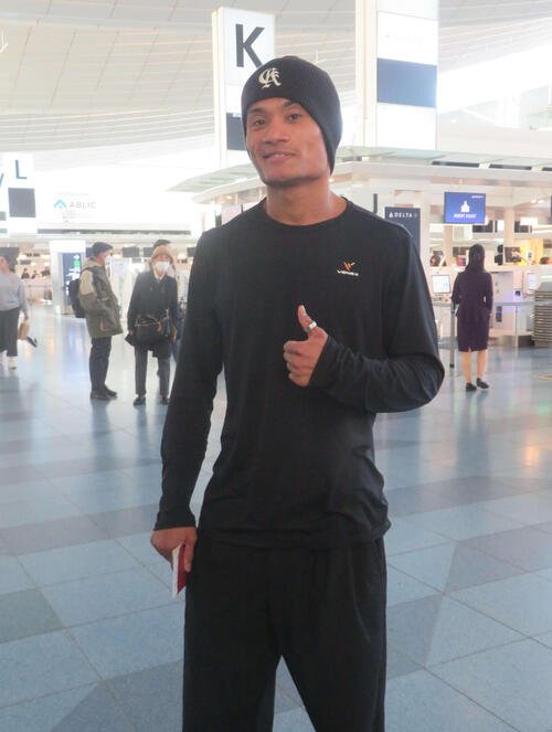 22日に米ラスッベガスで世界初挑戦するWBA世界スーパライト級1位平岡アンディが渡米