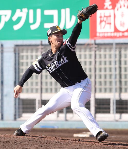 紅白戦　4回から登板した藤原は2イニングを投げ無失点と好投(撮影･梅根麻紀)