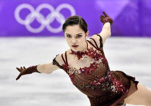 銀メダルを獲得した平昌五輪の女子フリーで演技するメドベージェワ(2018年2月)