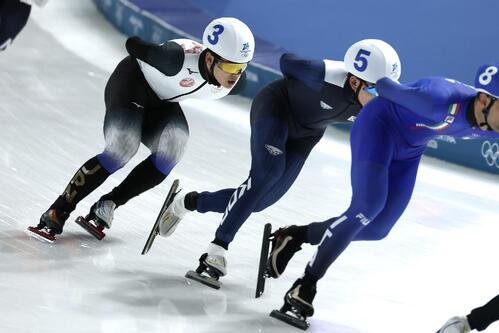 決勝で滑走する佐々木(撮影･前田充)