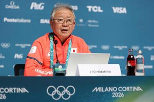 大会を総括する伊東団長(撮影･前田充)