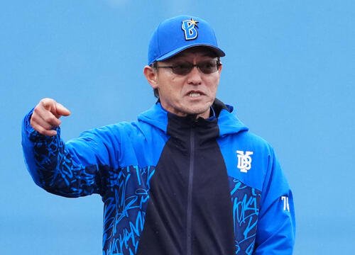 DeNA河田雄祐外野守備走塁戦術･育成兼ベースコーチ(2026年2月2日撮影)