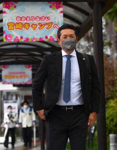 台湾から帰国したソフトバンク小久保監督(撮影･岩下翔太)