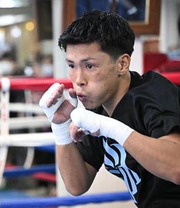 練習を公開した岩田(撮影･千葉一成)