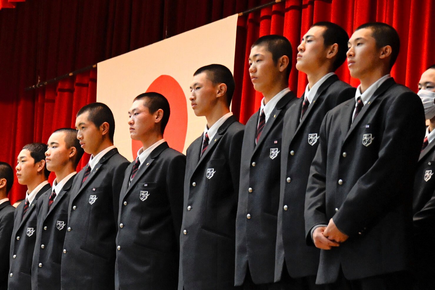 目指すは秋春連覇｢自分たちしか｣　九州国際大付が選抜野球の壮行会