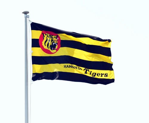 阪神球団旗(2025年8月撮影)