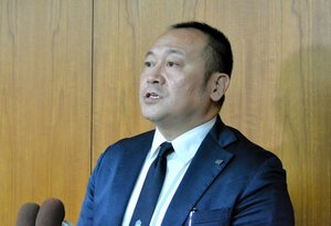サッカーJ2モンテディオ山形社長、地元紙記者に｢放火してやる｣
