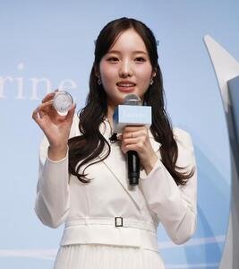 初プロデュースコスメ発表会を行った本田真凜(撮影･中島郁夫)