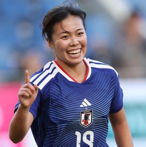 谷川萌々子(2025年11月29日撮影)