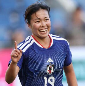 谷川萌々子(2025年11月29日撮影)