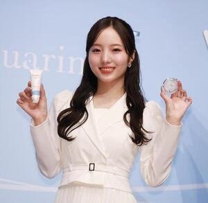 初プロデュースコスメ発表会を行った本田真凜(撮影･中島郁夫)