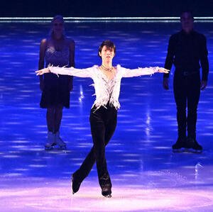アイスショーで演技する羽生結弦(撮影･千葉一成)