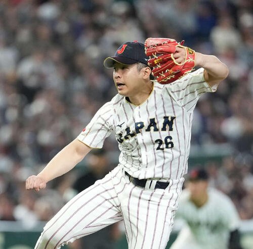 日本対韓国　力投する侍ジャパン種市篤暉(2026年3月7日撮影)