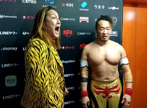 丸藤正道(右)にノア参戦を拒否された黒潮TOKYOジャパン