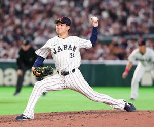 日本対チェコ　日本代表3番手の金丸(撮影･江口和貴)