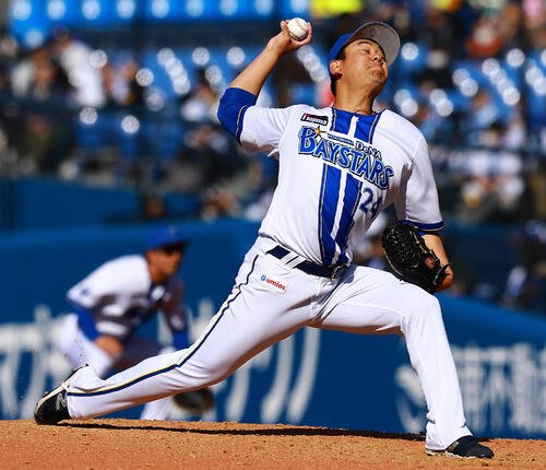 DeNA対広島　力投するDeNA吉野(撮影･野上伸悟)