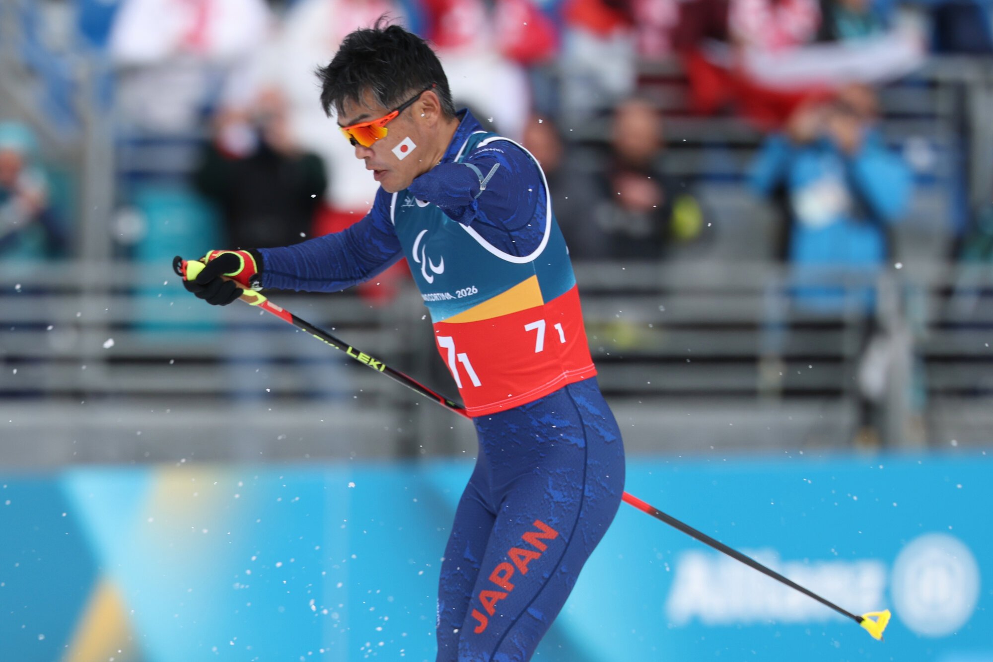 距離オープンリレーで滑走する新田佳浩=吉田耕一郎撮影