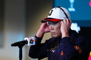 日本対ベネズエラ　試合前会見に臨む井端監督＝2026年3月14日(現地時間)