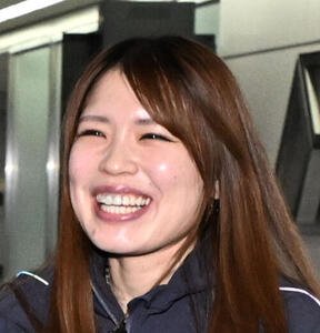 佐藤綾乃(26年3月撮影)