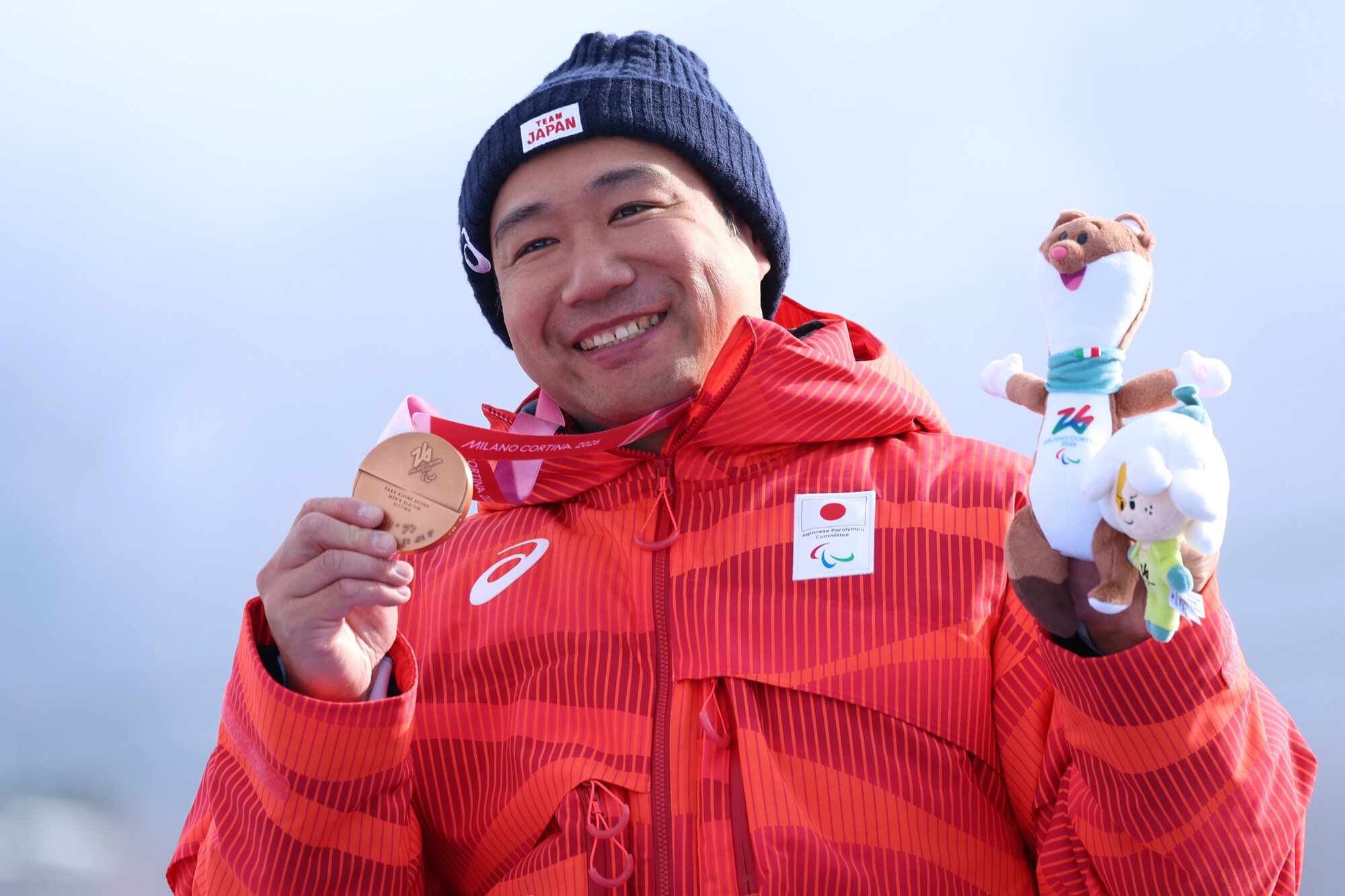 パラアルペン男子回転座位で銅メダルを獲得した鈴木猛史=井手さゆり撮影