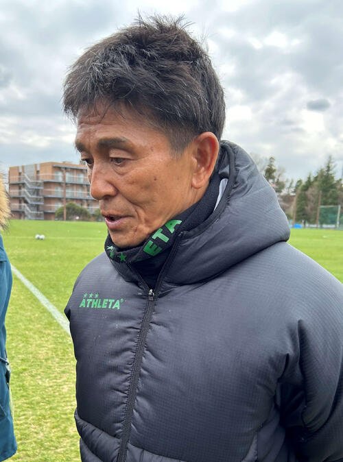 川崎F戦に向けて取材に応じた東京Vの城福監督