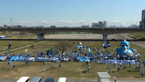 川崎Fが実施したイベント｢東急の車窓から～東急電鉄に乗ってみんなでMUFG国立へ行こう大作戦!!～｣