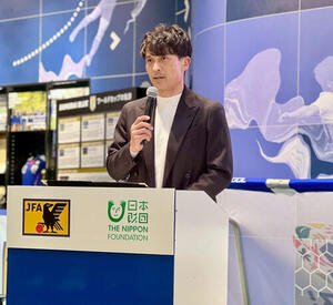 日本サッカー協会(JFA)と日本財団の連携協定締結記者会見に出席したJFA宮本恒靖会長(撮影･佐藤成)