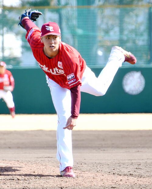 ロッテ対楽天　2番手で5回無失点と好投した楽天古賀