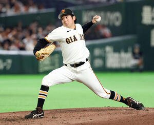 巨人対楽天　力投する巨人先発の竹丸(撮影･浅見桂子)