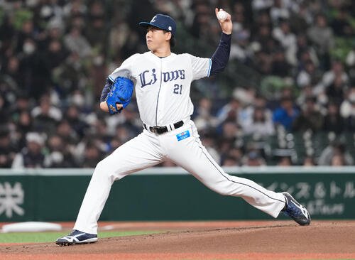 西武対DeNA　先発し力投する西武武内(撮影･鈴木みどり)