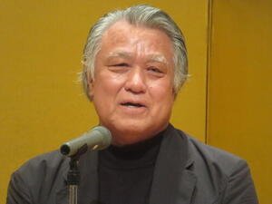 筑波大学蹴球部の第74回全日本大学サッカー選手権大会祝勝会兼創部130周年記念パーティーに出席した日本サッカー協会の田嶋幸三名誉会長(撮影･佐藤成)