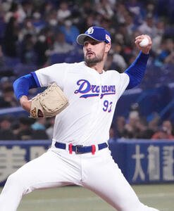 中日対ロッテ　1回表、登板する中日先発のマラー(撮影･森本幸一)