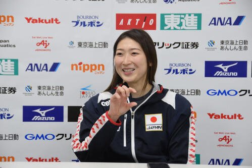 取材に応じた池江(撮影･泉光太郎)