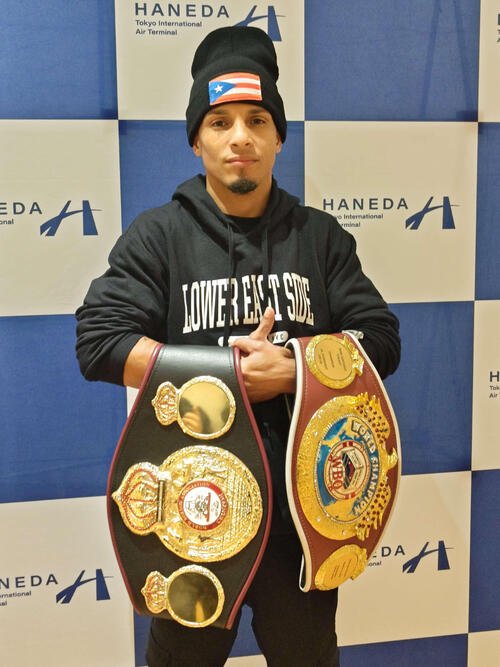 4月3日、元世界王者谷口将隆の挑戦を受けるために来日したWBA、WBO世界ライトフライ級王者レネ･サンティアゴ
