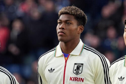 日本対スコットランド　試合前、整列するGK鈴木彩(撮影･パオロ　ヌッチ)