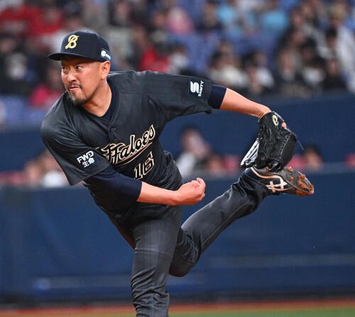 オリックス対楽天　5回に登板するオリックス平野(撮影･和賀正仁)