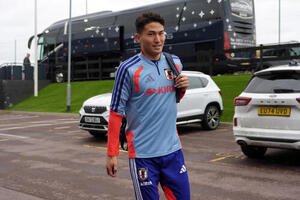 イングランド戦に向けて調整したDF渡辺剛(撮影･パオロ　ヌッチ)