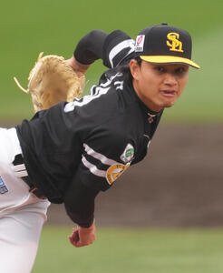 楽天対ソフトバンク　ソフトバンク先発の徐若熙(撮影･足立雅史)